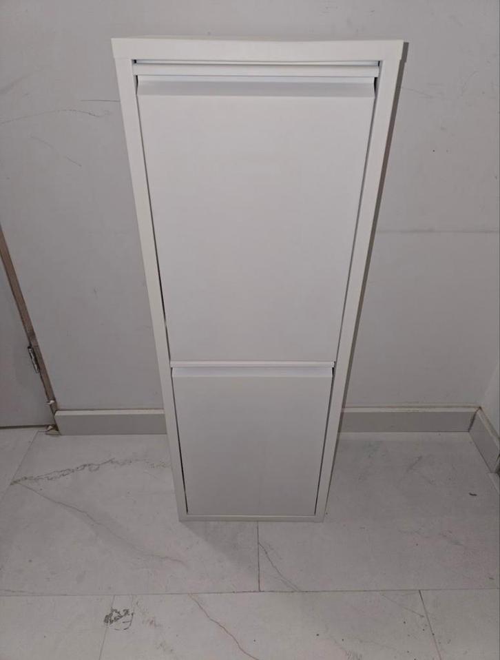 Metalen prullenbak wit, Huis en Inrichting, Woonaccessoires | Prullenbakken, Zo goed als nieuw, Kunststof, Minder dan 50 cm, Ophalen of Verzenden