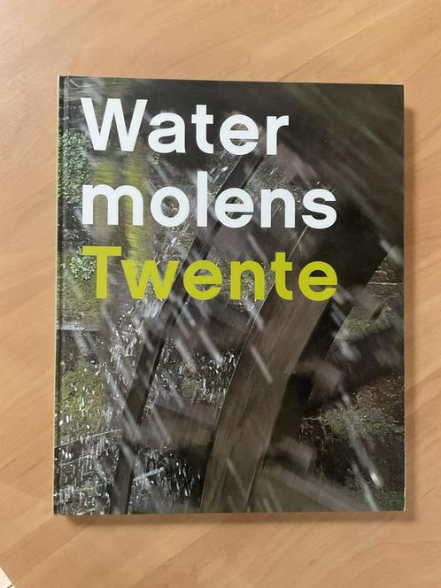 H. Middag - Watermolens Twente  Uitgave  Broekhuis 2007, Boeken, Geschiedenis | Stad en Regio, Zo goed als nieuw, 20e eeuw of later