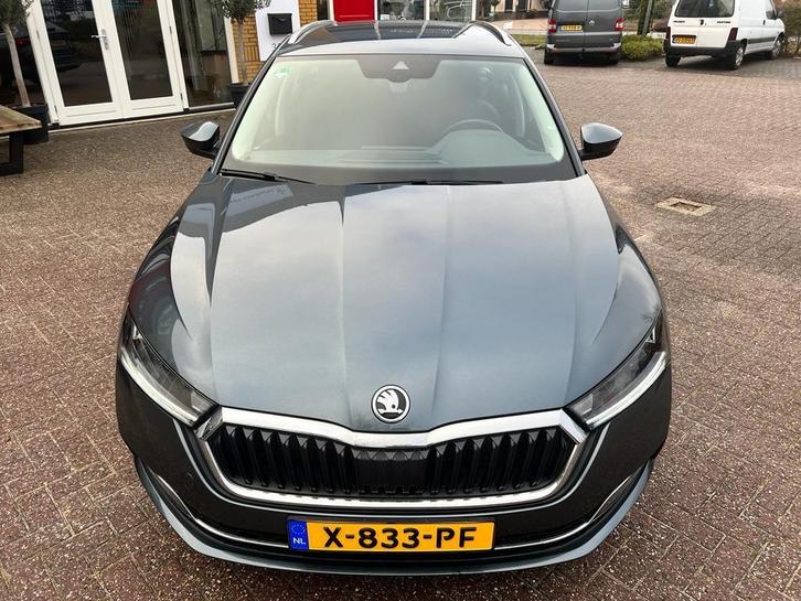 Skoda Octavia Combi 2.0 TDI Greentech 150pk Dsg-7 2021, Auto's, Skoda, Bedrijf, Octavia, ABS, Achteruitrijcamera, Adaptieve lichten
