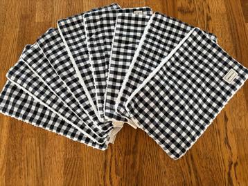 Mini Coton handdoekjes of waslapjes in Vichy ruit zwart wit beschikbaar voor biedingen