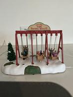 Lemax Village Park Swing Boats aanvulling kerstdorp, Diversen, Kerst, Ophalen of Verzenden, Nieuw