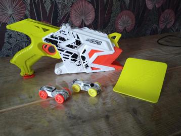 Nerf nitro met 2 auto's beschikbaar voor biedingen