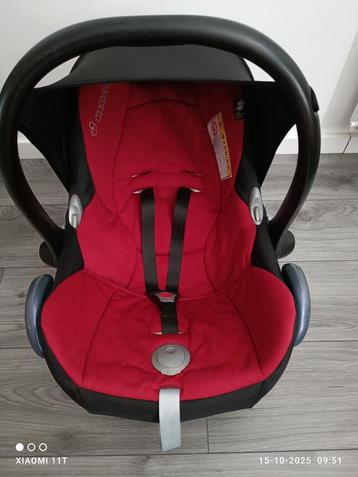 Maxi cosi cabrio autostoeltje beschikbaar voor biedingen