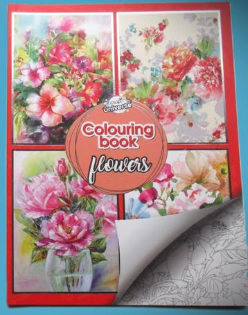 Kleurboek Volwassenen~Bloemen~Colouring Book beschikbaar voor biedingen