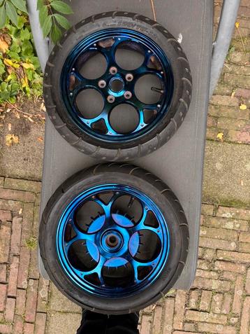 Vespa sprint velgen Set - Blauw beschikbaar voor biedingen