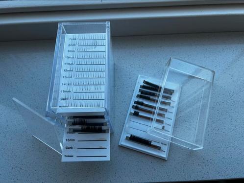 Bakjes voor wimperstyliste, Diversen, Bureau-accessoires, Zo goed als nieuw, Ophalen of Verzenden