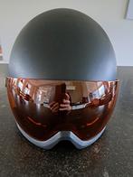 Mooie zwarte skihelm met vizier, Overige merken, Overige typen, Ophalen of Verzenden, Zo goed als nieuw