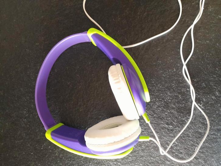 Zgan kinder koptelefoon met kabel, JVC groen paars +stickers, Audio, Tv en Foto, Koptelefoons, Zo goed als nieuw, Op oor (supra aural)