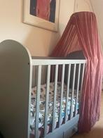 Ledikant met lades, Ophalen, Zo goed als nieuw, Ledikant