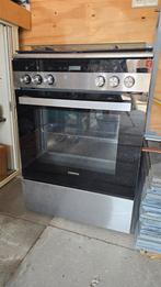 Siemens gasfornuis met heteluchtoven, Witgoed en Apparatuur, Fornuizen, Ophalen, 4 kookzones, Zo goed als nieuw, Gas