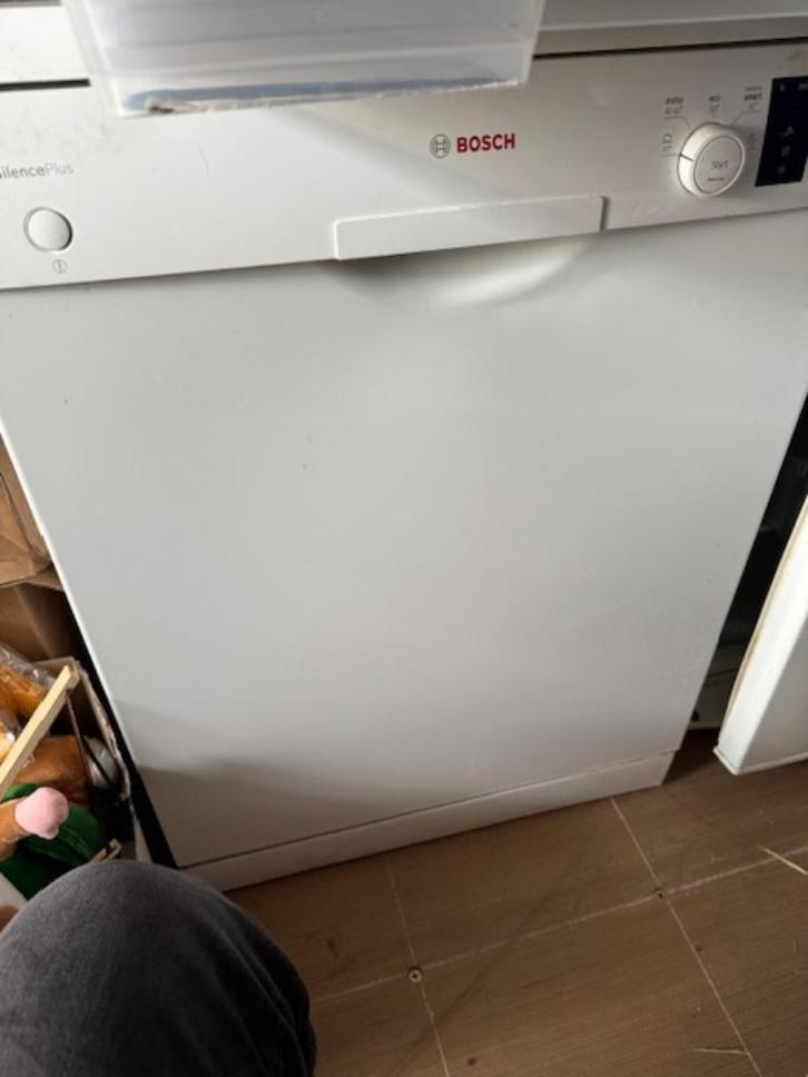 Bosch silence plus vaatwasser, Witgoed en Apparatuur, Vaatwasmachines, Gebruikt, Vrijstaand, 85 tot 90 cm, 45 tot 60 cm, Ophalen