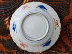 Mooi antiek bord uit Japan van Imari porselein 21,8 cm. 1860, Antiek en Kunst, Ophalen of Verzenden
