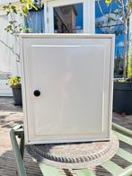 Retro vintage stalen medicijnkastje crème wit, Huis en Inrichting, Ophalen, Minder dan 50 cm, Gebruikt, Overige typen