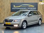 Skoda Octavia Combi 1.4 TSI Greentech Elegance|AUT|PSENSOR|C, Euro 5, Gebruikt, 4 cilinders, 1192 kg