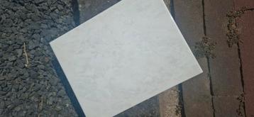 Wandtegels 20x25cm creme/wit met wat grijs  beschikbaar voor biedingen