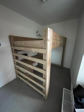 Steigerhouten hoogslaper met bureau en kast