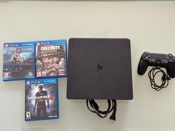 PS4 Slim (CUH-2015A) + Games, Spelcomputers en Games, Spelcomputers | Sony PlayStation 4, Zo goed als nieuw, Slim, 500 GB, Met 1 controller