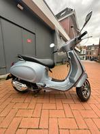 Prachtige matgrijze(grigio matt) Vespa Primavera, Fietsen en Brommers, Scooters | Vespa, Maximaal 25 km/u, Benzine, Overige modellen