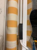 Zonnescherm manueel, Ophalen, Zo goed als nieuw, Knikarmscherm