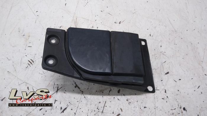 Tank Klep van een Iveco New Daily, Auto-onderdelen, Carrosserie en Plaatwerk, Overige automerken, Gebruikt, 3 maanden garantie