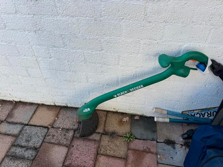 Black&Decker Grastrimmer - Reflex model, Tuin en Terras, Grastrimmers, Gebruikt, Elektrisch, 10 tot 30 cm, Ophalen