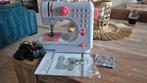 Mini Naaimachine - Compact & Handig!, Hobby en Vrije tijd, Ophalen of Verzenden, Gebruikt, Naaimachine, Overige merken
