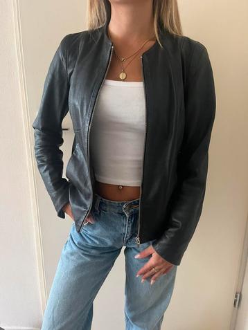 Massimo Dutti – Dames leren jas – Donkerblauw – Maat M beschikbaar voor biedingen
