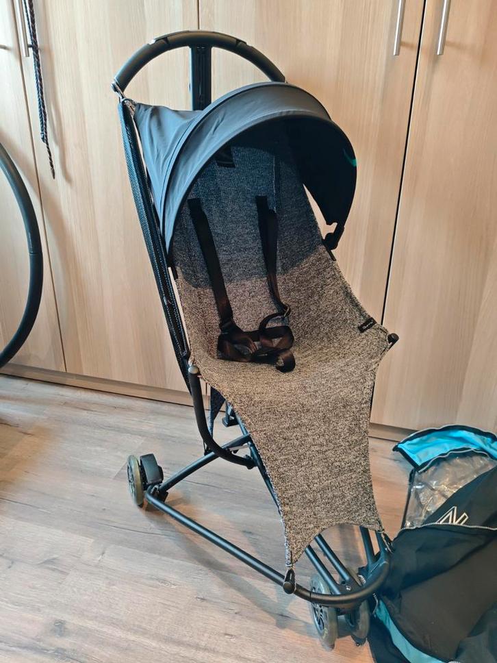 Quinny Yezz Air - Nieuwstaat met Regenhoes & Tas, Kinderen en Baby's, Buggy's, Zo goed als nieuw, Quinny, Regenhoes, Zonnekap
