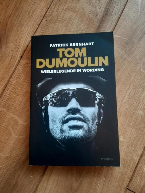 Tom Dumoulin- Patrick Bernhart, Boeken, Biografieën, Zo goed als nieuw, Ophalen of Verzenden