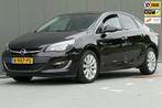 Opel Astra 1.4 Turbo Sedan 140pk Dealer onderhouden Half Led, Auto's, Opel, Voorwielaandrijving, 1349 kg, 4 cilinders, 700 kg