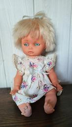 2 vintage spaanse poppen b.b. en VICMA, Verzamelen, Ophalen of Verzenden, Gebruikt, Pop