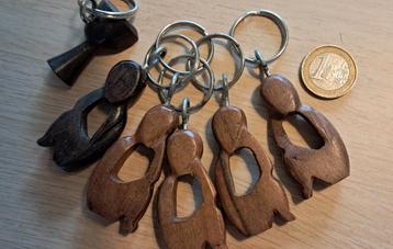 Houten Sleutelhangers Ghana - Handgemaakt (6 stuks) beschikbaar voor biedingen
