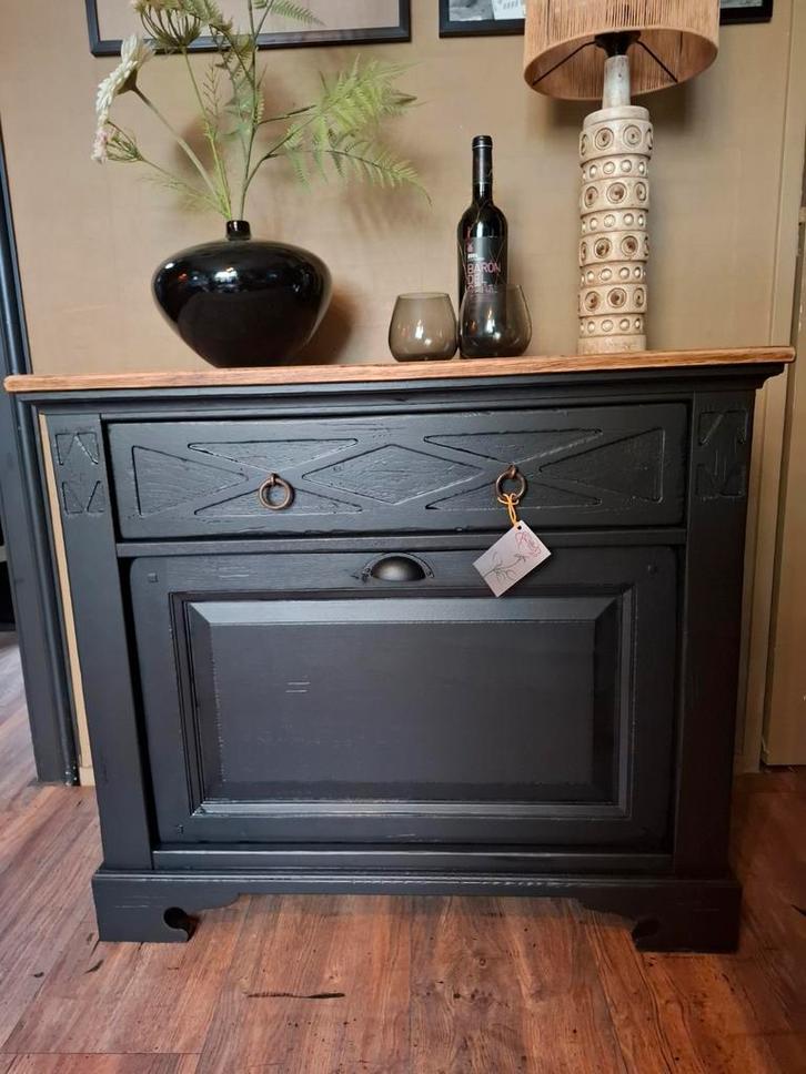 Rustiek dressoir meubel halkast, Huis en Inrichting, Kasten | Overige, Zo goed als nieuw, Ophalen of Verzenden