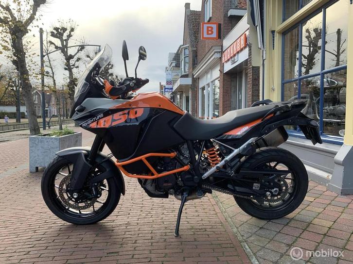 KTM 1050 Adventure (2015) in topstaat ! vol vermogen, Motoren, Motoren | KTM, Bedrijf, Toermotor, meer dan 35 kW, Handvatverwarming