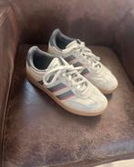 Adidas sneakers maat 42, Beige, Ophalen of Verzenden, Sneakers of Gympen, Zo goed als nieuw