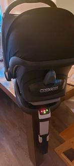 Maxi-Cosi Cabriofix (eventueel Inclusief Familyfix Isofix, Ophalen of Verzenden, Zo goed als nieuw, Isofix, 0 t/m 13 kg