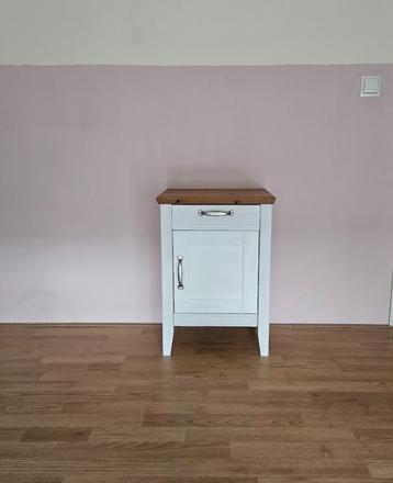 Grenen White Wash nachtkastje (60x43x34cm) beschikbaar voor biedingen