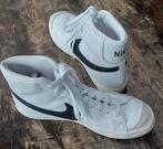 Nike schoenen izgs maat 45 witte nike,s, Wit, Nike, Ophalen of Verzenden, Zo goed als nieuw