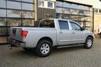 Nissan Titan V8 5.5 317 PK | Youngtimer | NL-Auto | Trekhaak, Bedrijf, 2629 kg, 750 kg, 5552 cc