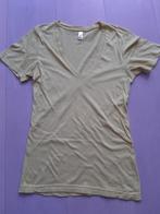 American Apparel gele Deep V-neck t-shirt maat XS, Geel, Ophalen of Verzenden, Zo goed als nieuw, American Apparel
