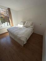 Tweepersoonsbed met elektrische lattenbodem, Ophalen, Klassiek, Tweepersoons, 200 cm