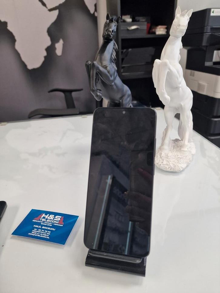 4x Redmi A5 64 GB zwart 2 jaar garantie alles orgineel, Telecommunicatie, Mobiele telefoons | Overige merken, Gebruikt, Zonder abonnement