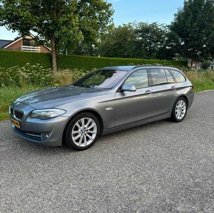 BMW 525D Touring Comf.Seats Dsp Trekhaak Vol Apk 06-2026, Auto's, BMW, Particulier, 5-Serie, ABS, Adaptieve lichten, Airbags, Airconditioning