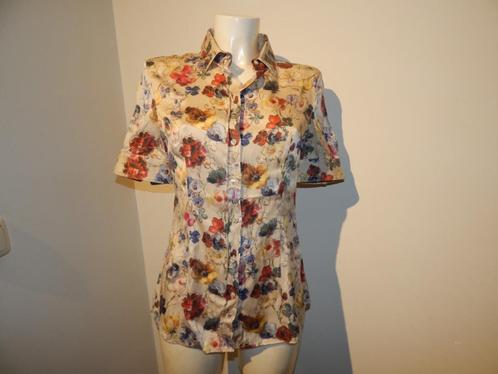 Dolce & Gabbana zijde blouse bloemen print in kleur IT 44, Kleding | Dames, Blouses en Tunieken, Zo goed als nieuw, Maat 38/40 (M)
