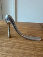 Manolo Blahnik 2004 Habitat – Aluminium Design Schoenlepel, Antiek en Kunst, Kunst | Designobjecten, Ophalen of Verzenden