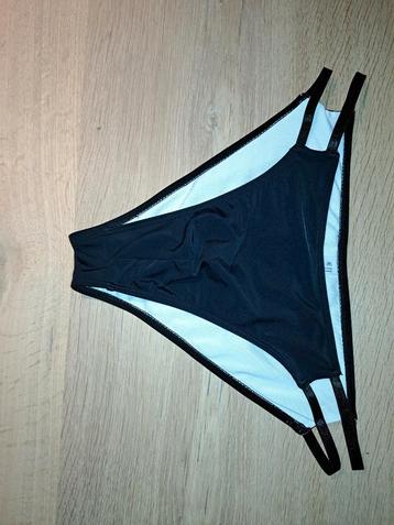 Zwemslip voor heren , maat M. beschikbaar voor biedingen