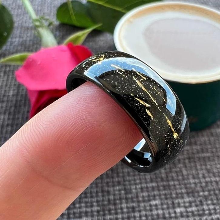 Trouwringen wolfraam - Kyann - Goud en zwart, Sieraden, Tassen en Uiterlijk, Ringen, Nieuw, Dame of Heer, Overige kleuren, Overige materialen