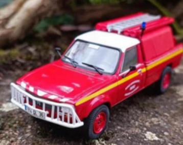 Peugeot 504 Dangel CCFL Picot BRANDWEER schaal 1/43 # 67 beschikbaar voor biedingen