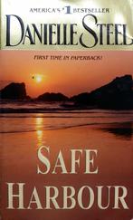 Danielle Steel - Safe Harbour (ENGELSTALIG), Ophalen of Verzenden, Gelezen, Fictie