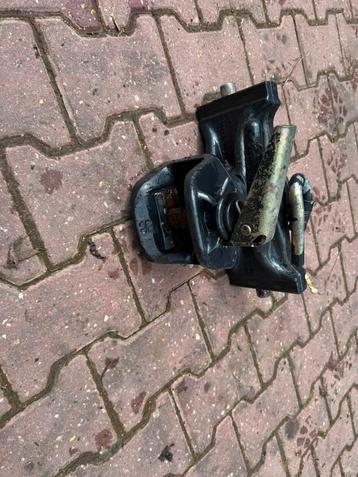 Sauermann / Deutz vangmuil / boventrekhaak beschikbaar voor biedingen